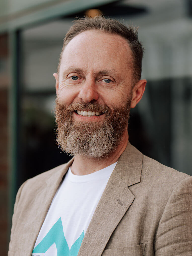 jason_hallam-headshot